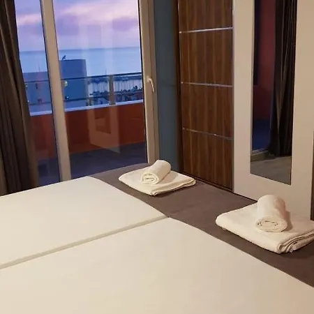 Dolly * Kusadasi
